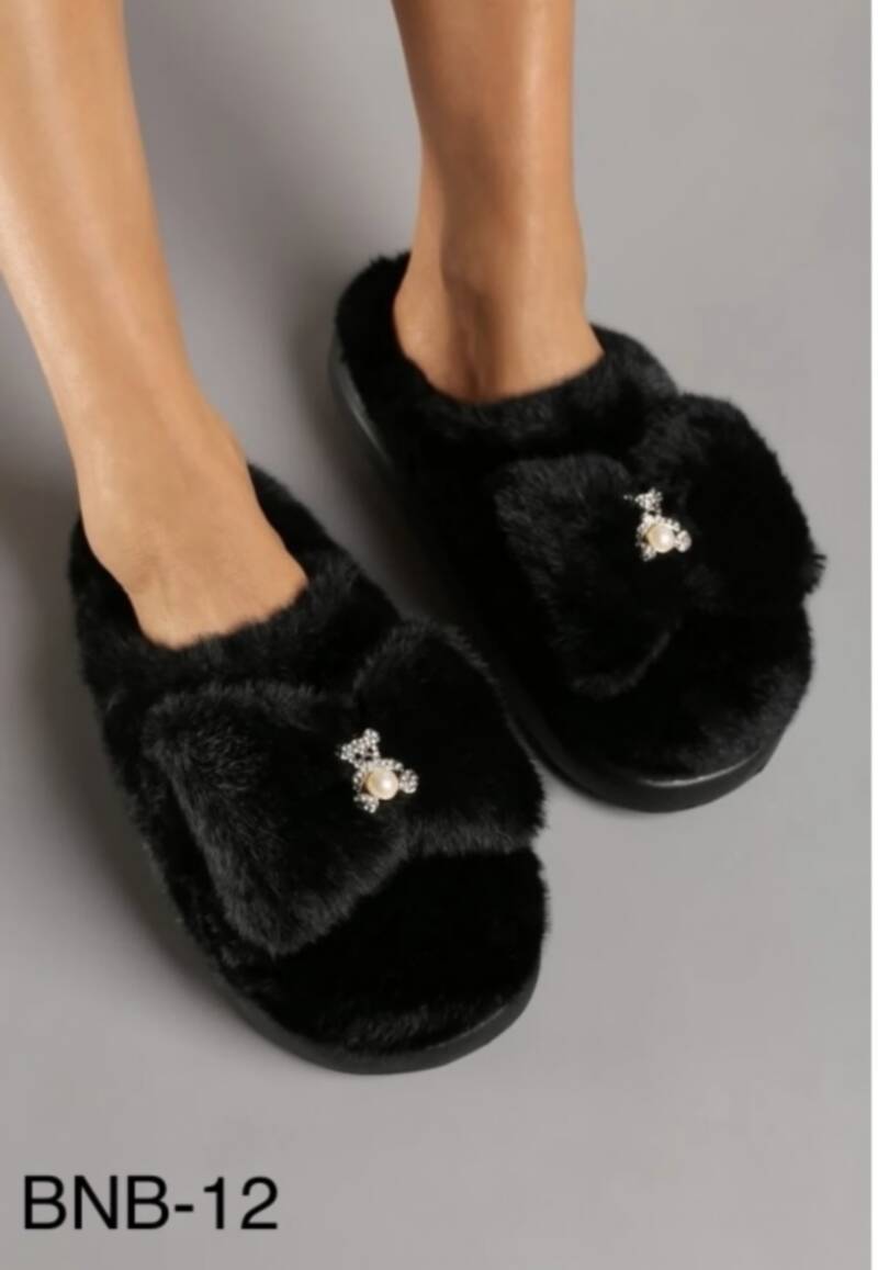 Klapki damskie Roz 36-41/ 12 par